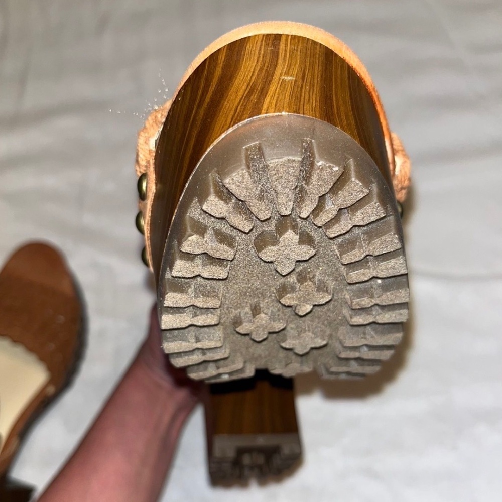 Jessica Simpson Platform Sandal style Heels ABSOLUTELY GORGEOUS!!! Size 8.5 - Picture 6 of 12